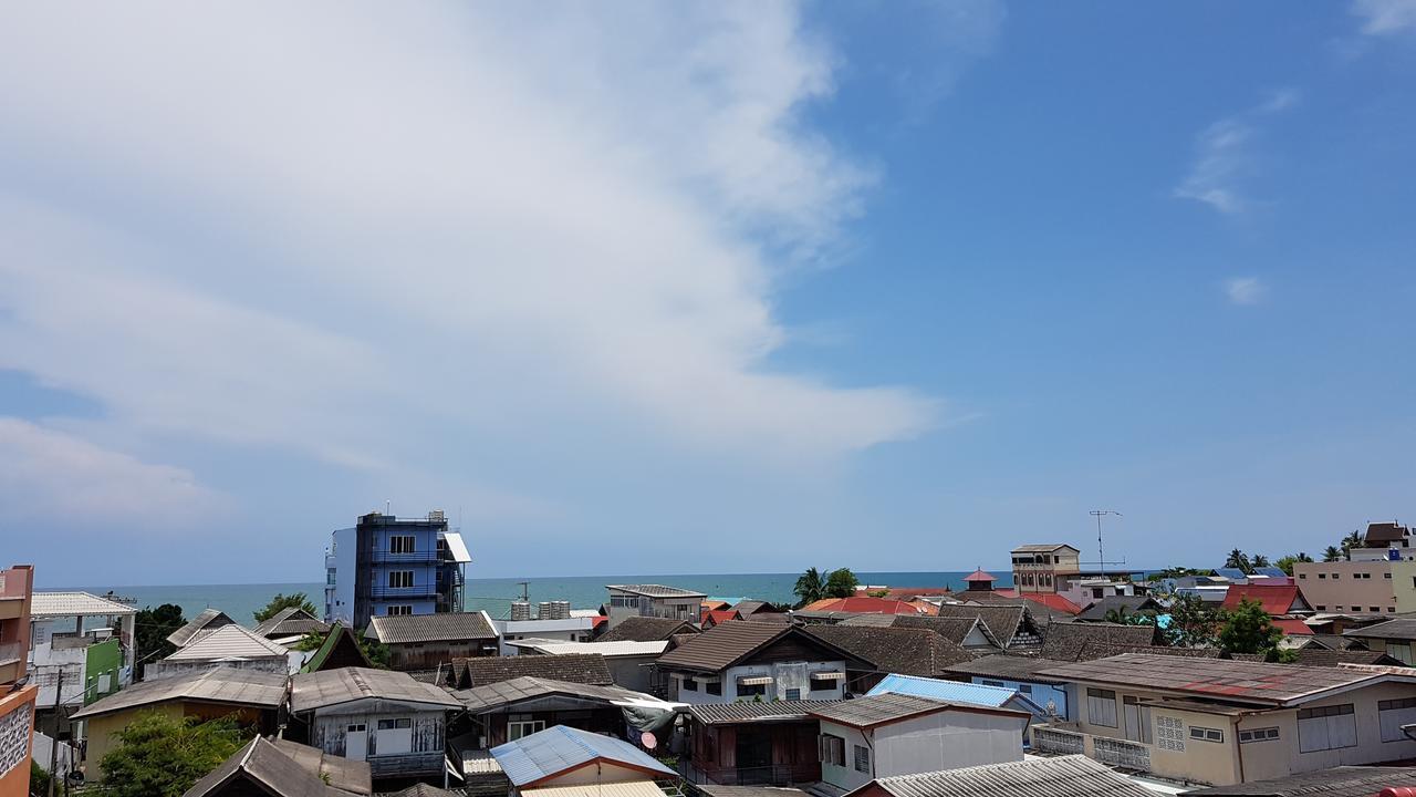 Baan Taweesuk Pensión HHQ Exterior foto